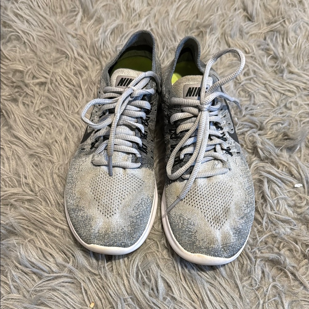 Nike Gray and White Athletic Shoes with Mesh Upper